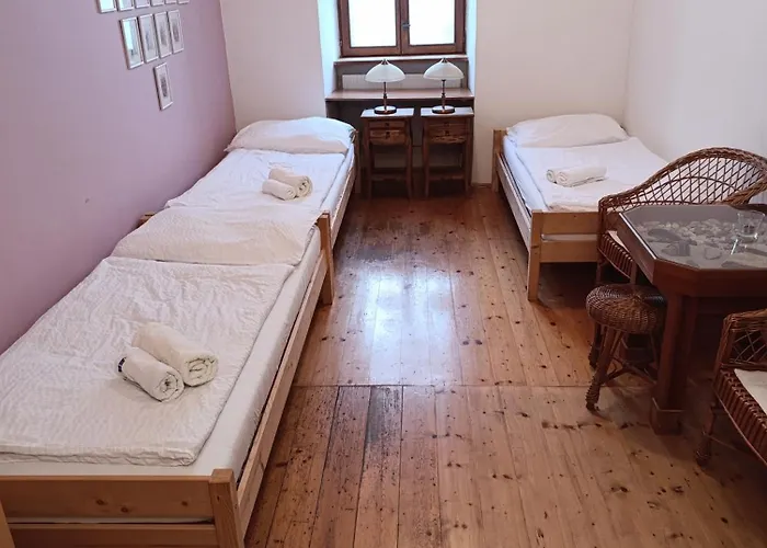 Casa de hóspedes Penzion Avalon 3*